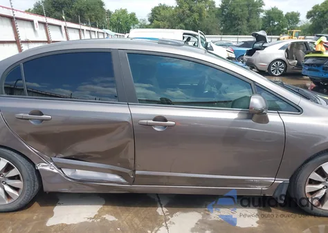 2010 Honda Civic Ex из США, поврежденный, VIN 19XFA1F85AE024121